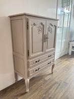 Leuke kast in Queen Ann style, Ophalen, Eikenhout, 50 tot 100 cm, Zo goed als nieuw