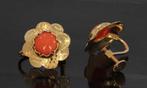 Bloedkoraal vintage fraaie 14k gouden oorbellen dames, Sieraden, Tassen en Uiterlijk, Antieke sieraden, Ophalen of Verzenden, Goud