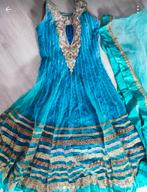 Indiase kleding turkoois/blauw/goud compleet, Kleding | Dames, Overige typen, Blauw, Ophalen of Verzenden, Maat 36 (S)
