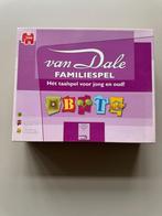 Van Dale familiespel, Hobby en Vrije tijd, Gezelschapsspellen | Bordspellen, Vijf spelers of meer, Ophalen of Verzenden, Zo goed als nieuw