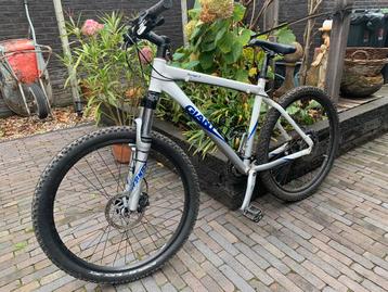 Giant mountainbike beschikbaar voor biedingen