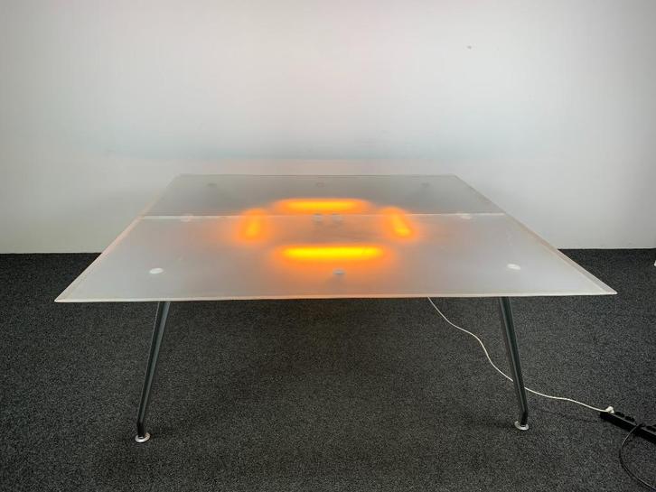 Ahrend Vergadertafel 1200 Glas 200x200 cm  24352, Huis en Inrichting, Bureaus, Gebruikt, Ophalen