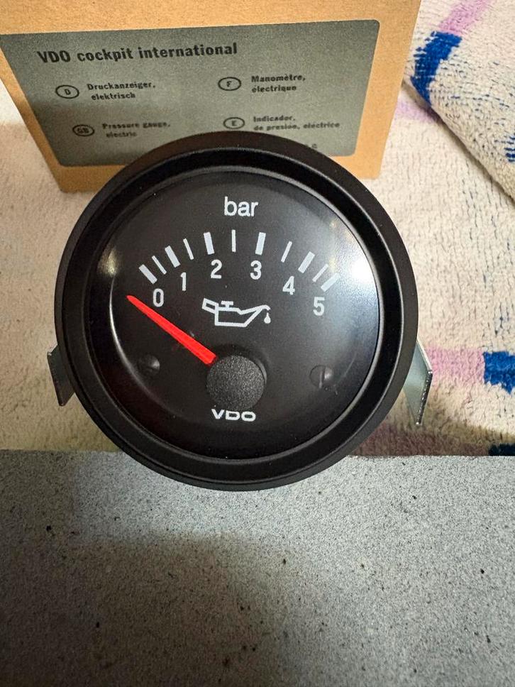 Oliedrukmeter VDO Cockpit International 24v, Auto-onderdelen, Dashboard en Schakelaars, Universele onderdelen, Nieuw, Ophalen of Verzenden