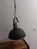 Industriële hanglamp - Zwart metaal, 50 tot 75 cm, Ophalen of Verzenden, Zo goed als nieuw, Metaal