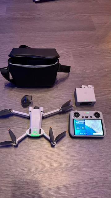 DJI Mini 3 Pro - Defecte Powerbutton - Onderdelen beschikbaar voor biedingen