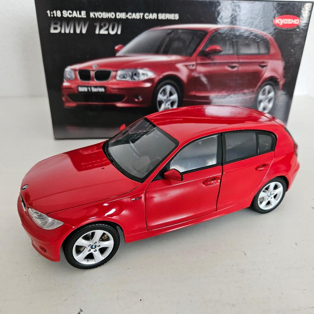 KYOSHO: BMW 120i E87, Hobby en Vrije tijd, Modelauto's | 1:18, Ophalen of Verzenden, Zo goed als nieuw, Auto, Kyosho
