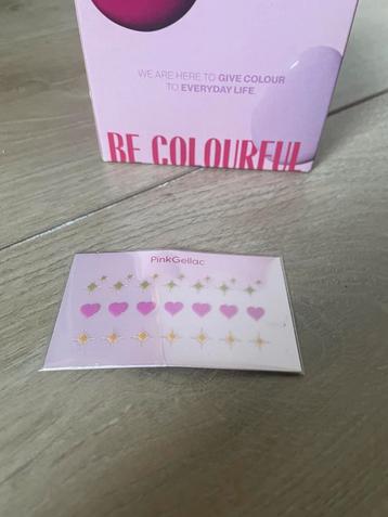 Pink gellac stickers beschikbaar voor biedingen