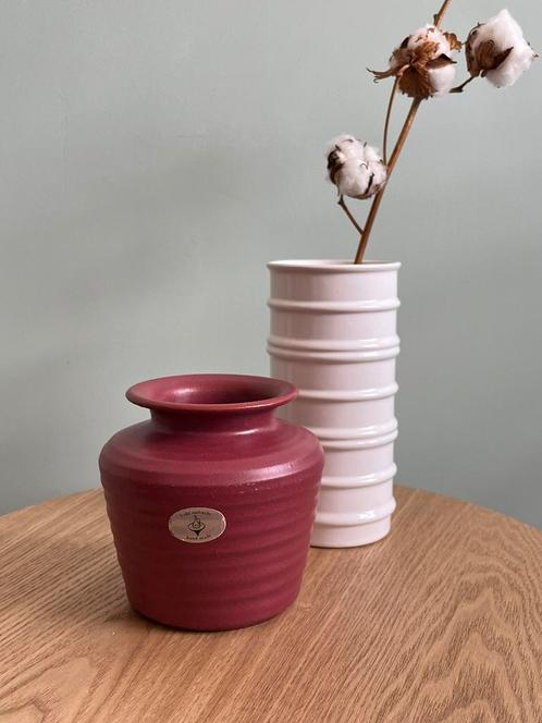 Handgemaakte vaas keramiek vaasje  roze 't old ambacht potje, Huis en Inrichting, Woonaccessoires | Vazen, Zo goed als nieuw, Overige kleuren