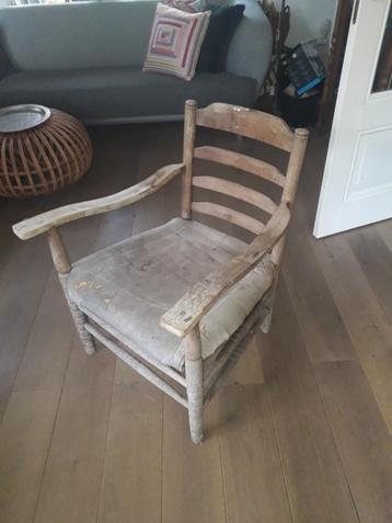 meubelopknapper beschikbaar voor biedingen