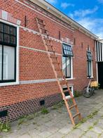 Hoge vintage houten ladder - zeer solide, Ophalen, Zo goed als nieuw