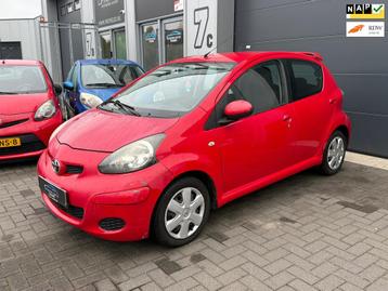 Toyota Aygo 1.0 AIRCO | ELEKTR PAKKET | APK 03-26 | NAP | beschikbaar voor biedingen