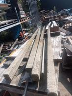 Betonpalen met kop voor prikkeldraad - 4 stuks, Ophalen, Gebruikt