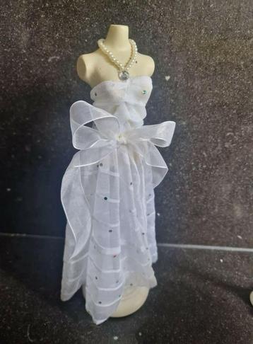 Mannequin 7.50 p st beschikbaar voor biedingen