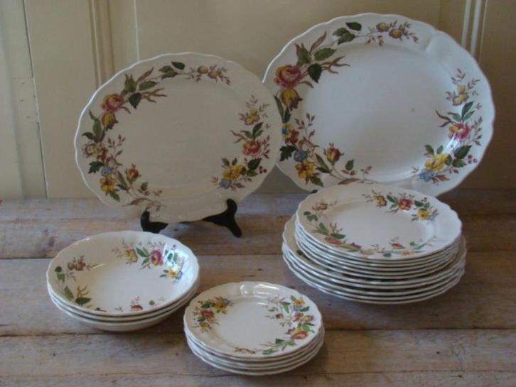 Servies, Engels, Grindley 'Rosalind', gaaf, Antiek en Kunst, Antiek | Servies los, Ophalen of Verzenden