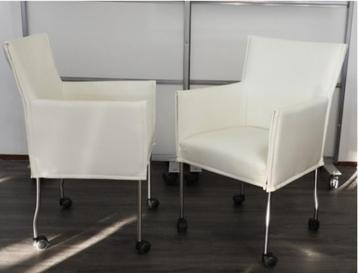 Vergaderstoel / Eetkamerstoel Milano, Wit leder, 4 stuks beschikbaar voor biedingen