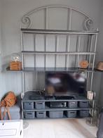 ijzeren kast, Ophalen, Met plank(en), Gebruikt, Eikenhout