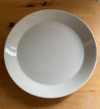 Retro wit Arabia bord 27 cm, Ophalen, Gebruikt, Keramiek, Bord(en)