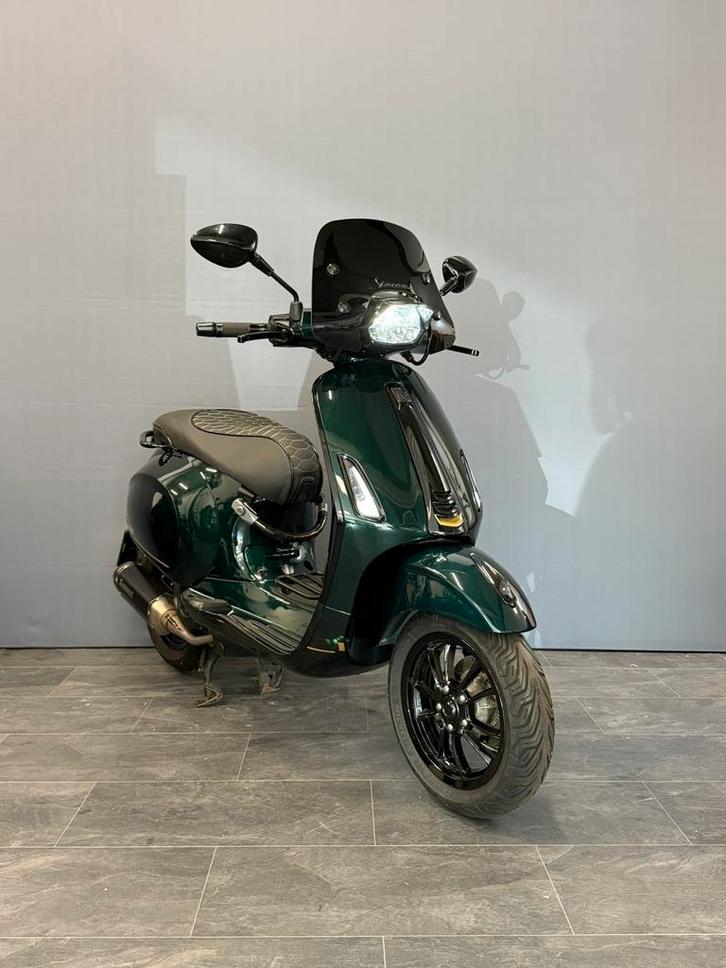 Vespa Sprint IGET E5 motorscooter 125cc |Custom| Full-option, Fietsen en Brommers, Scooters | Vespa, Zo goed als nieuw, Overige modellen