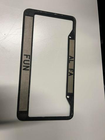 ZELDZAME AL FA FUN ( KENTEKENPLAATFRAME) beschikbaar voor biedingen