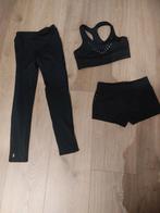 Turn setje /sportkleding set Decathlon 131-140 cm zgan, Zo goed als nieuw, Turnbroekje, Zwart, Kindermaat 122 t/m 140