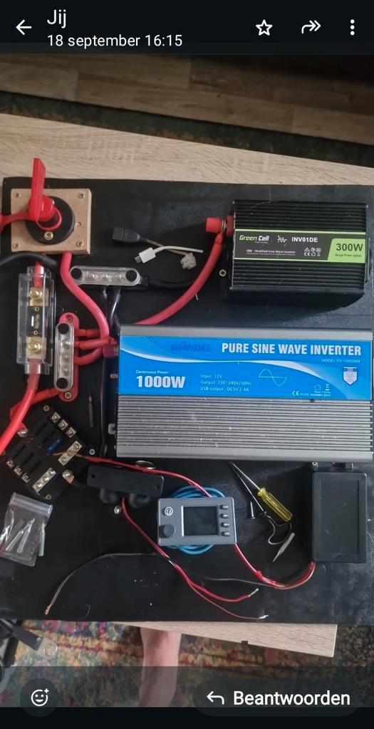 Zelfgebouwd 12>220v Schakelbord 1000W + extra's, Hobby en Vrije tijd, Elektronica-componenten, Ophalen of Verzenden