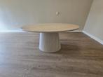 Beton Look Ovaal Eettafel, Huis en Inrichting, Tafels | Eettafels, Ophalen, Overige materialen, 200 cm of meer, Zo goed als nieuw