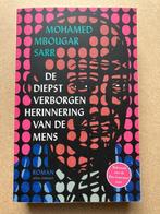 Mohamed Mbougar Sarr - Diepst verborgen herinnering vd mens, Ophalen of Verzenden, Zo goed als nieuw, Nederland, Mohamed Mbougar Sarr