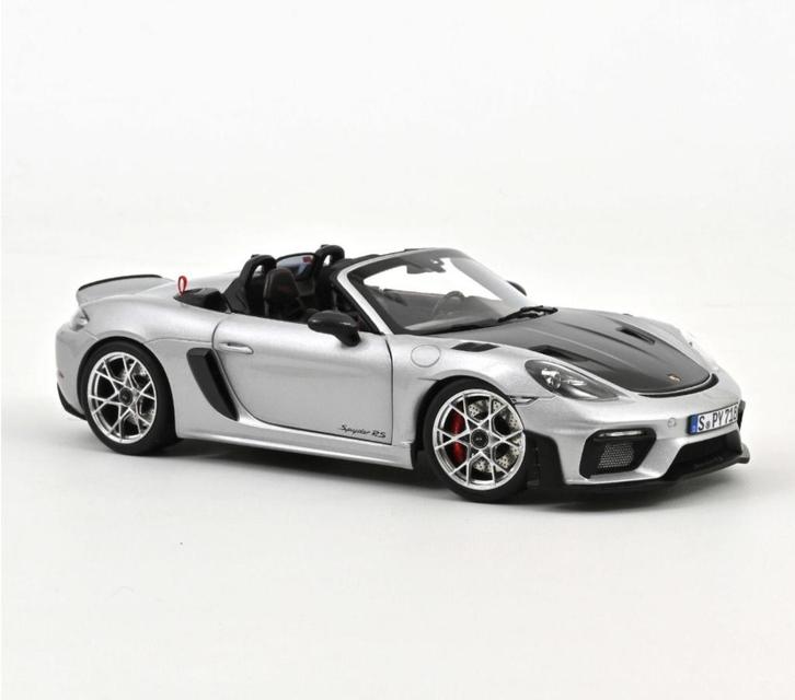 Porsche 718 Spyder RS Weissach 2023 GT ZILVER 1/18 187270, Hobby en Vrije tijd, Modelauto's | 1:18, Nieuw, Auto, Norev, Verzenden