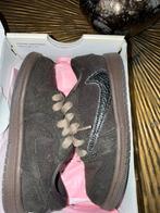 Originele Nike Travis scott maat 26, Ophalen of Verzenden, Zo goed als nieuw, Jongen of Meisje, Schoenen