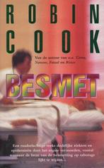 Besmet - Robin Cook, Gelezen, Ophalen of Verzenden, Nederland, Robin Cook