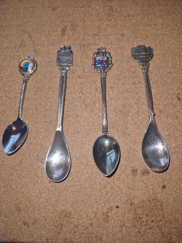 4 antieke lepeltjes zie beschrijving in goede staat, Antiek en Kunst, Antiek | Bestek, Ophalen of Verzenden