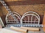 Wit 1 persoons ledikant / bed (2x)met lattenbodem  Metaal, Ophalen, Gebruikt, 90 cm, Eenpersoons