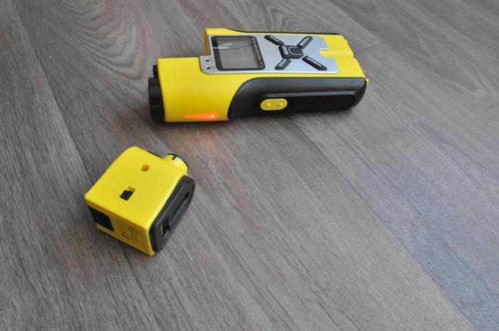 afstandsmeter digitaal, Doe-het-zelf en Verbouw, Meetapparatuur, Zo goed als nieuw, Afstand, Ophalen of Verzenden