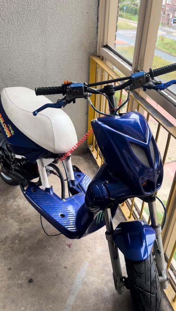 Yamaha slider 70cc, Fietsen en Brommers, Scooters | Yamaha, Zo goed als nieuw, Overige modellen, Tweetakt, Ophalen of Verzenden