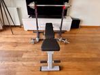 Halterbank, Dumbbellset, Barbell, halterstandaards, 150 euro, Sport en Fitness, Fitnessapparatuur, Ophalen, Krachtstation, Zo goed als nieuw