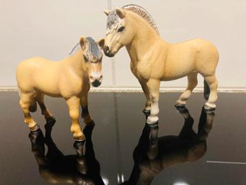 Schleich paarden z.g.a.n. beschikbaar voor biedingen