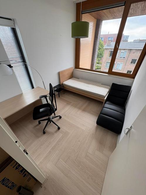 Bed, bureau, computerstoel, chaise longue, stoel, nachtkast, Huis en Inrichting, Complete inboedels, Ophalen