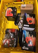 Krat auto accessoires: verlichting, hoorns, tester, Ophalen, Nieuw