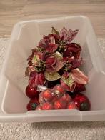 Kerstballen en decoraties in opbergbakken, Huis en Inrichting, Ophalen, Zo goed als nieuw