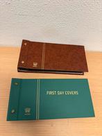 2 mappen eerstedag enveloppen first day covers, Ophalen of Verzenden, Nederland