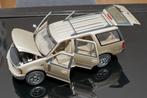 UT Models - Ford Expedition 4x4 1:18, Hobby en Vrije tijd, Modelauto's | 1:18, Ophalen of Verzenden, Zo goed als nieuw, Auto, UT Models