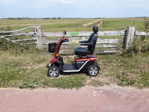 In zeer goede staat. Accu minder dan jaar oud, Pride., Diversen, Rolstoelen, Zo goed als nieuw, Ophalen
