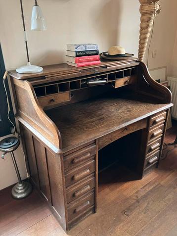 Antiek rolluikbureau TEAB beschikbaar voor biedingen