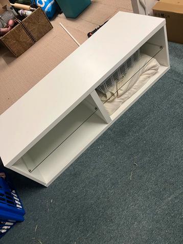 Ikea BESTA met glasplaten