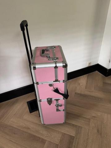 Visagie koffer - Make up koffer - Make up trolley -  beschikbaar voor biedingen