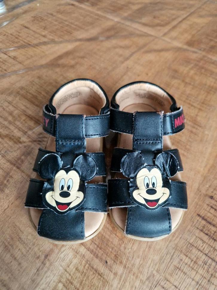 Disney mickey mouse sandalen maat 20 21, Kinderen en Baby's, Babykleding | Schoentjes en Sokjes, Gebruikt, Meisje, Schoentjes