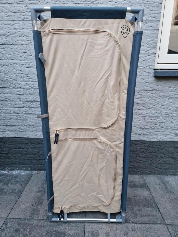 DEFA Campingkast - Zo Goed Als Nieuw!, Caravans en Kamperen, Kampeermeubelen, Zo goed als nieuw, Campingkast, Ophalen