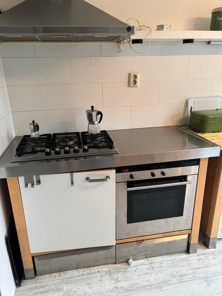 Complete IKEA Värde keuken met Siemens apparatuur, Huis en Inrichting, Keuken | Complete keukens, Gebruikt, Enkelwandige keuken