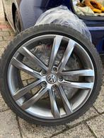 Volkswagen Golf 5 6 7 8 Salvador 18 inch velgen Pirelli Wint, Ophalen, 18 inch, Gebruikt, Velg(en)