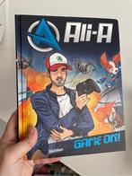 Ali-A Game on!, Ophalen of Verzenden, Zo goed als nieuw, Fictie algemeen